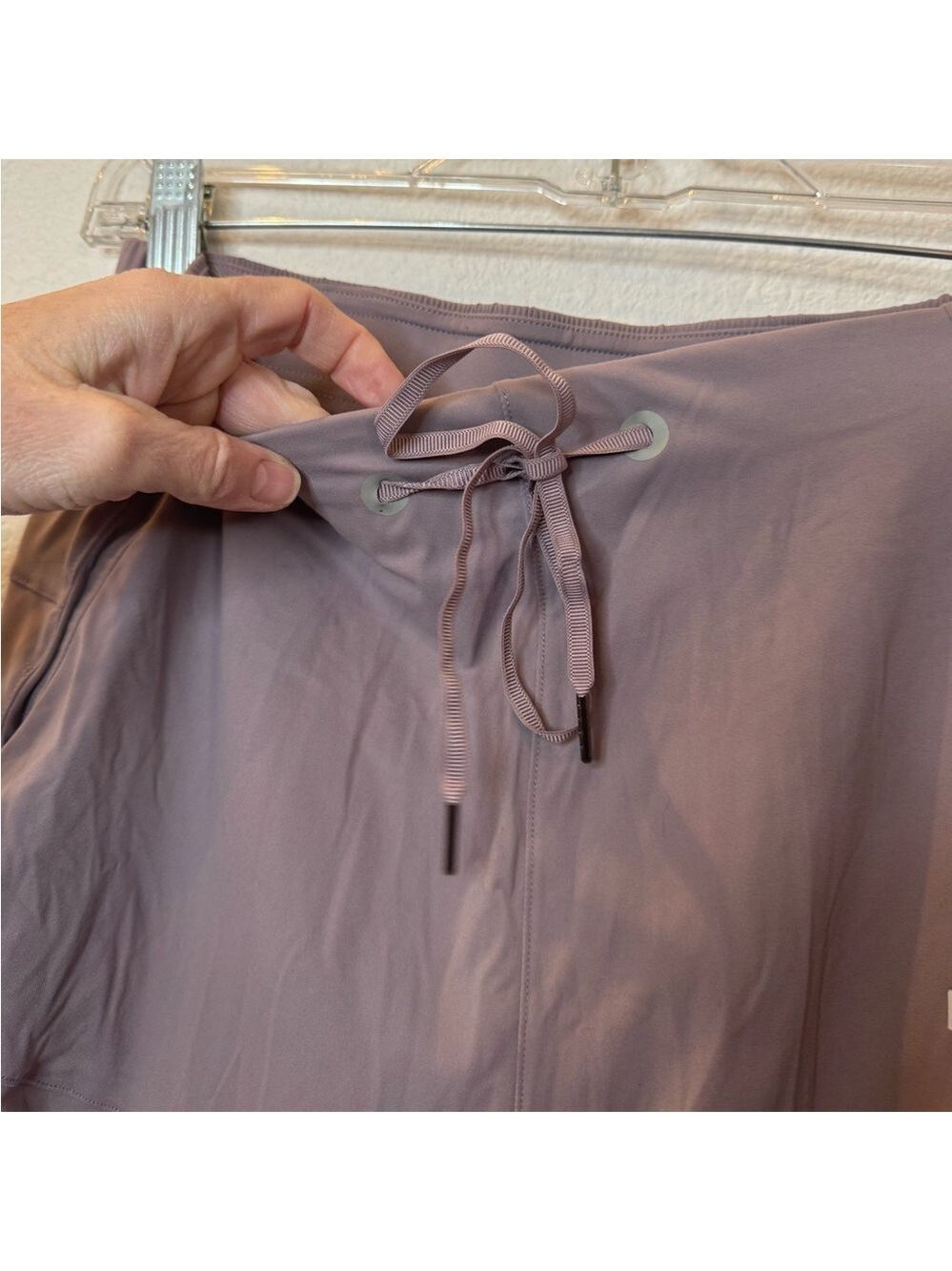 BAJIO *RARE* Insanely Soft Joggers - Picture 4 of 15